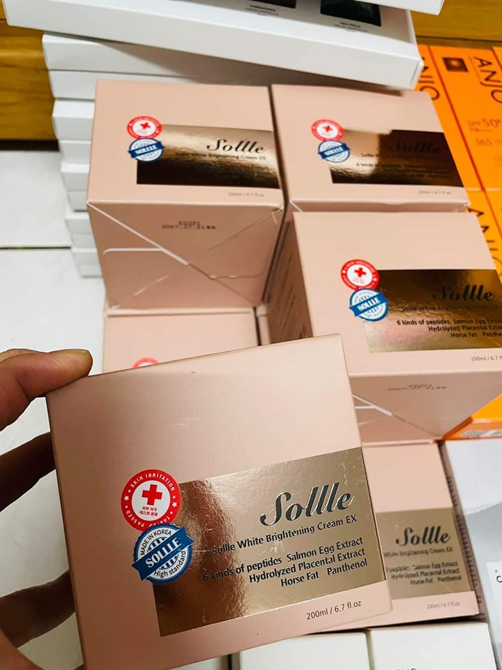 Sollle body whitening cream 200ml